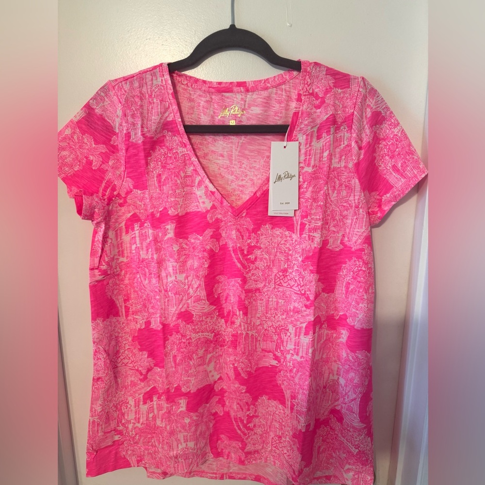 Lilly Pulitzer Pink & White Short Sleeve V-Neck Tee